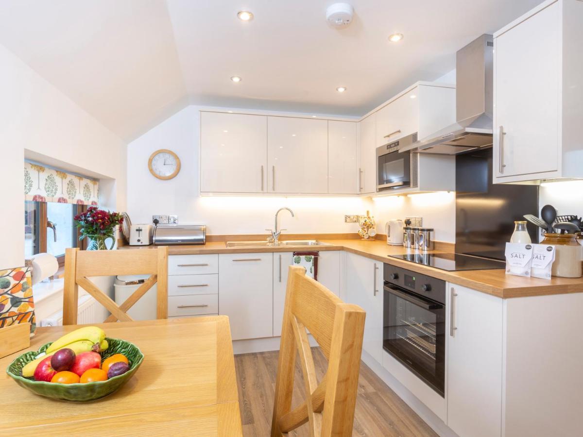 Bay Tree Cottage 드로이트위치 외부 사진